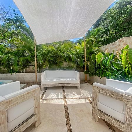 Saffron Villas 디아니 해변 외부 사진