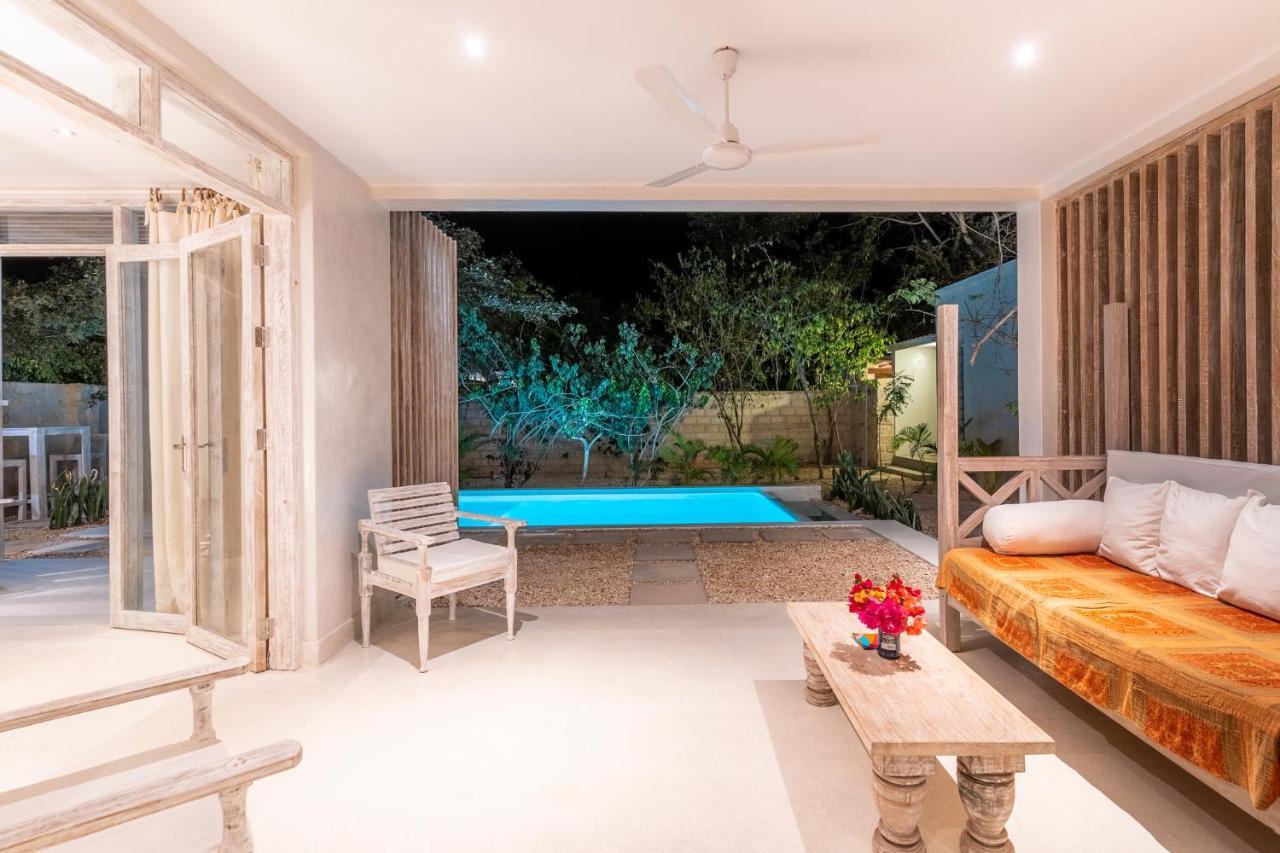 Saffron Villas 디아니 해변 외부 사진