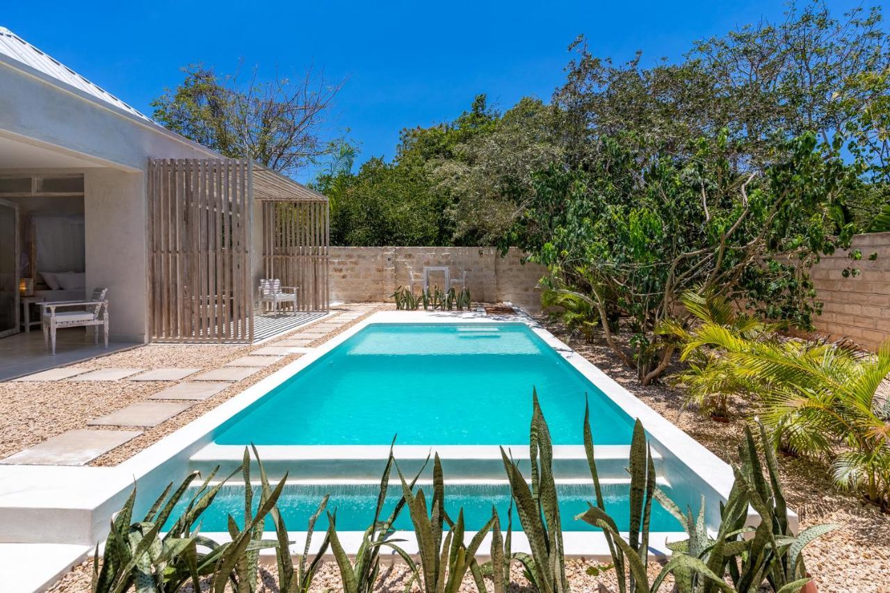 Saffron Villas 디아니 해변 외부 사진